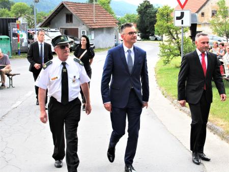 Predsednik OZVVS Vrhnika-Borovnica_minister za obrambo in župan Občine Borovnica